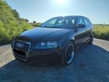 Audi A3 Sportsback 2.0 tiptronic - Audi A3 aus 2005: 2.0