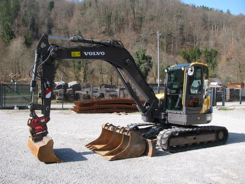 Volvo ECR88 POWERTILLT 4 buckets