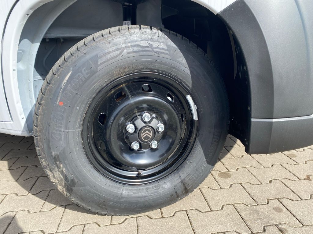Fahrzeugabbildung Citroën Jumper 2.2 BlueHDi 140 L3H2 *AZV*NAVI*Allwetterr
