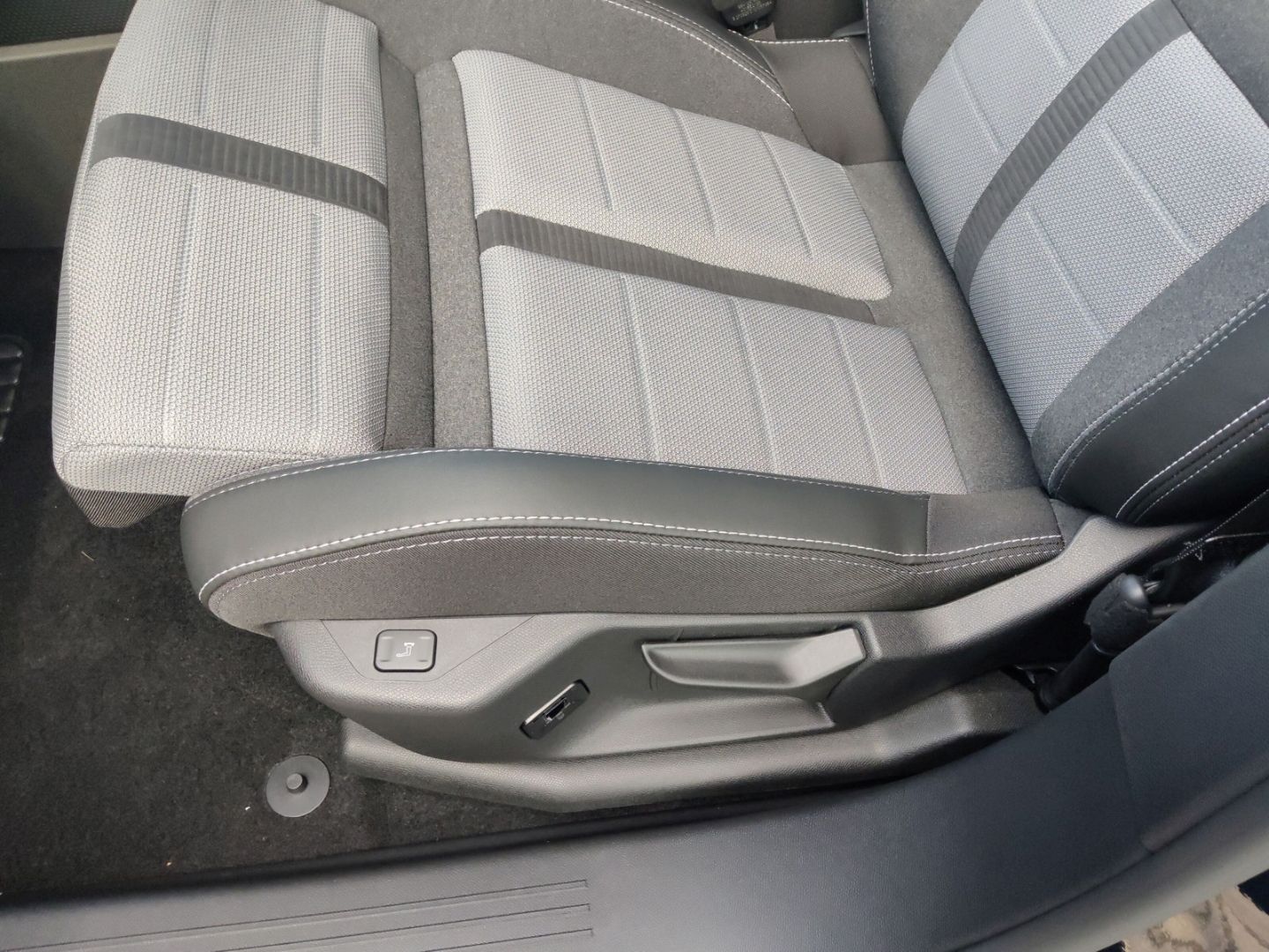 Opel Grandland (X) - Bild 21