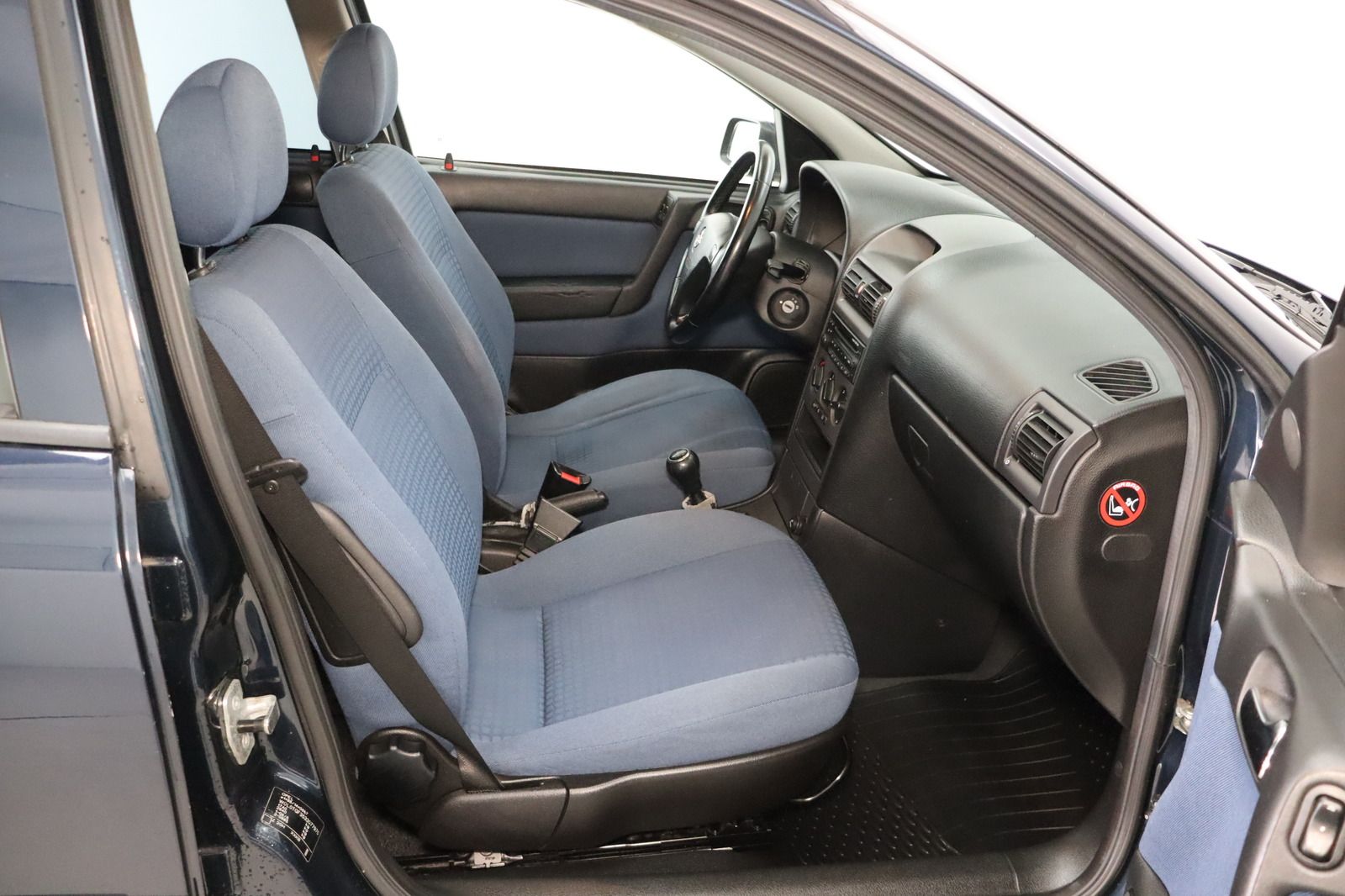 Fahrzeugabbildung Opel Astra 1.6 Fresh * Xenon * Klima