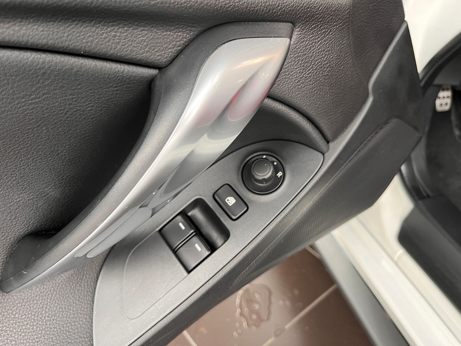 Fahrzeugabbildung Abarth 124 Spider Turismo LED DAB LEDER NAV SHZ