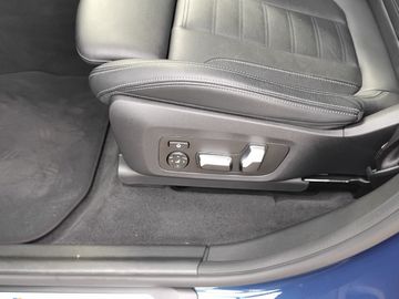 BMW X3 M40d A Head-Up HiFi DAB LED WLAN Pano.Dach