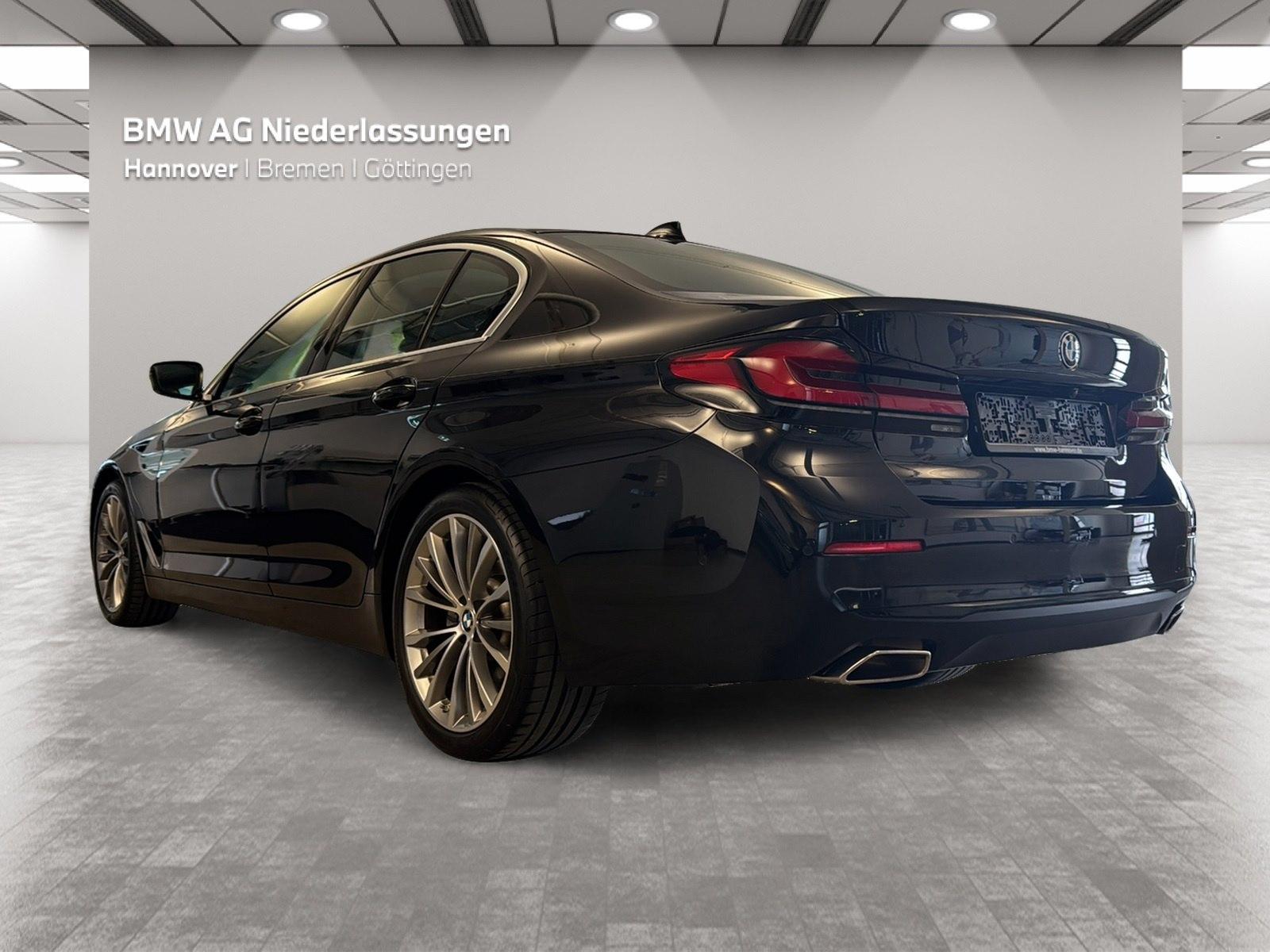 BMW 530i xDrive Limousine LiveCockpitProf Head-Up