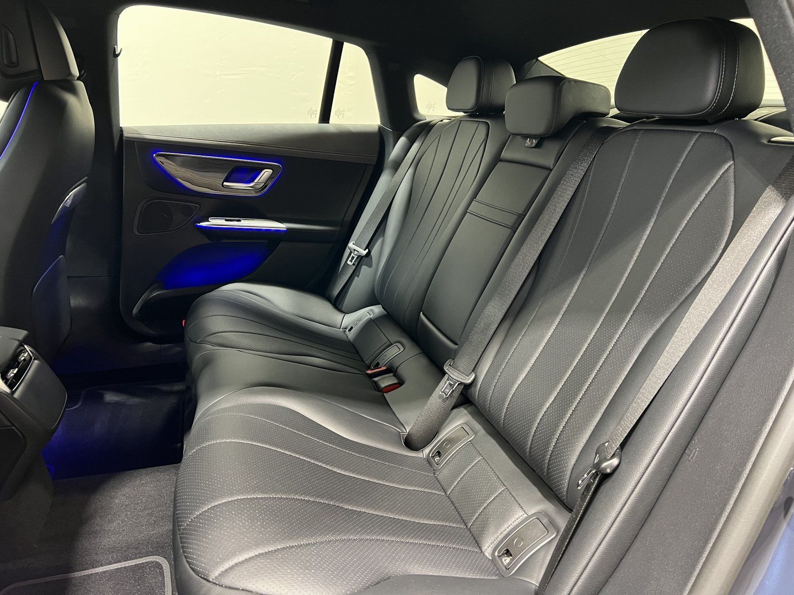 Mercedes-Benz EQE 300 Electric Art Advanced Plus + MJ 2026 !!! foto 22