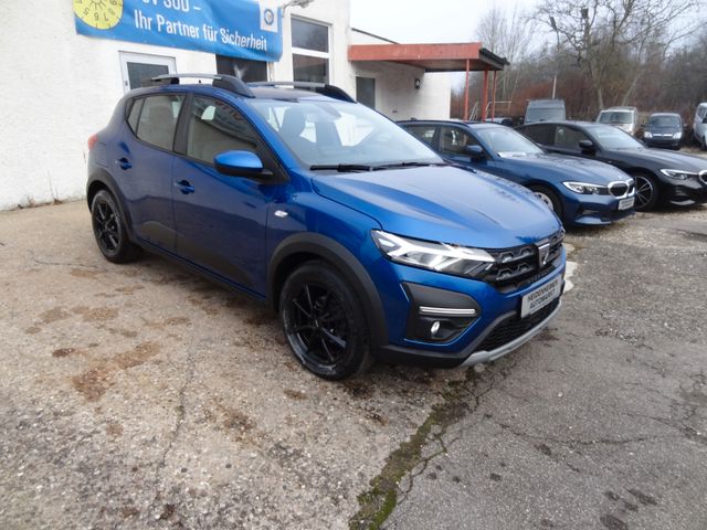 Fahrzeugabbildung Dacia Sandero III Stepway Comfort/1.Hd/LED/AHK/67TKM/