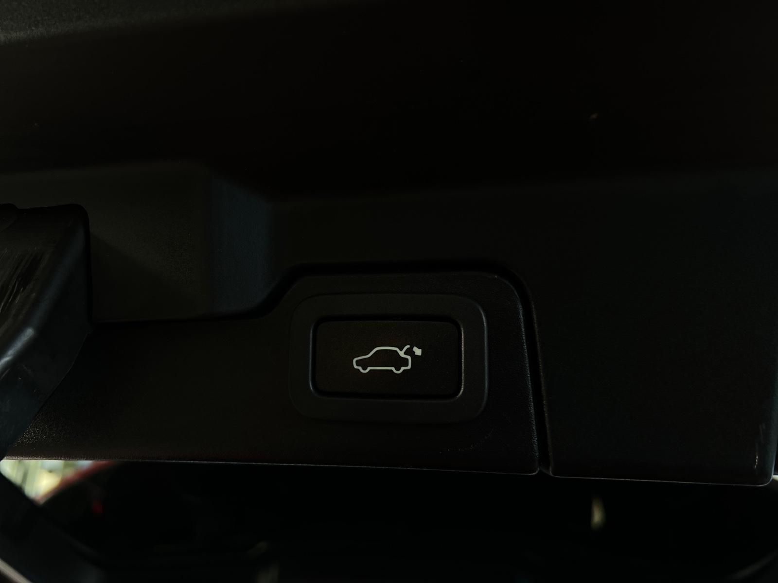 Land Rover Range Rover Evoque HSE Dynamic|LED|MERIDIAN|PANO