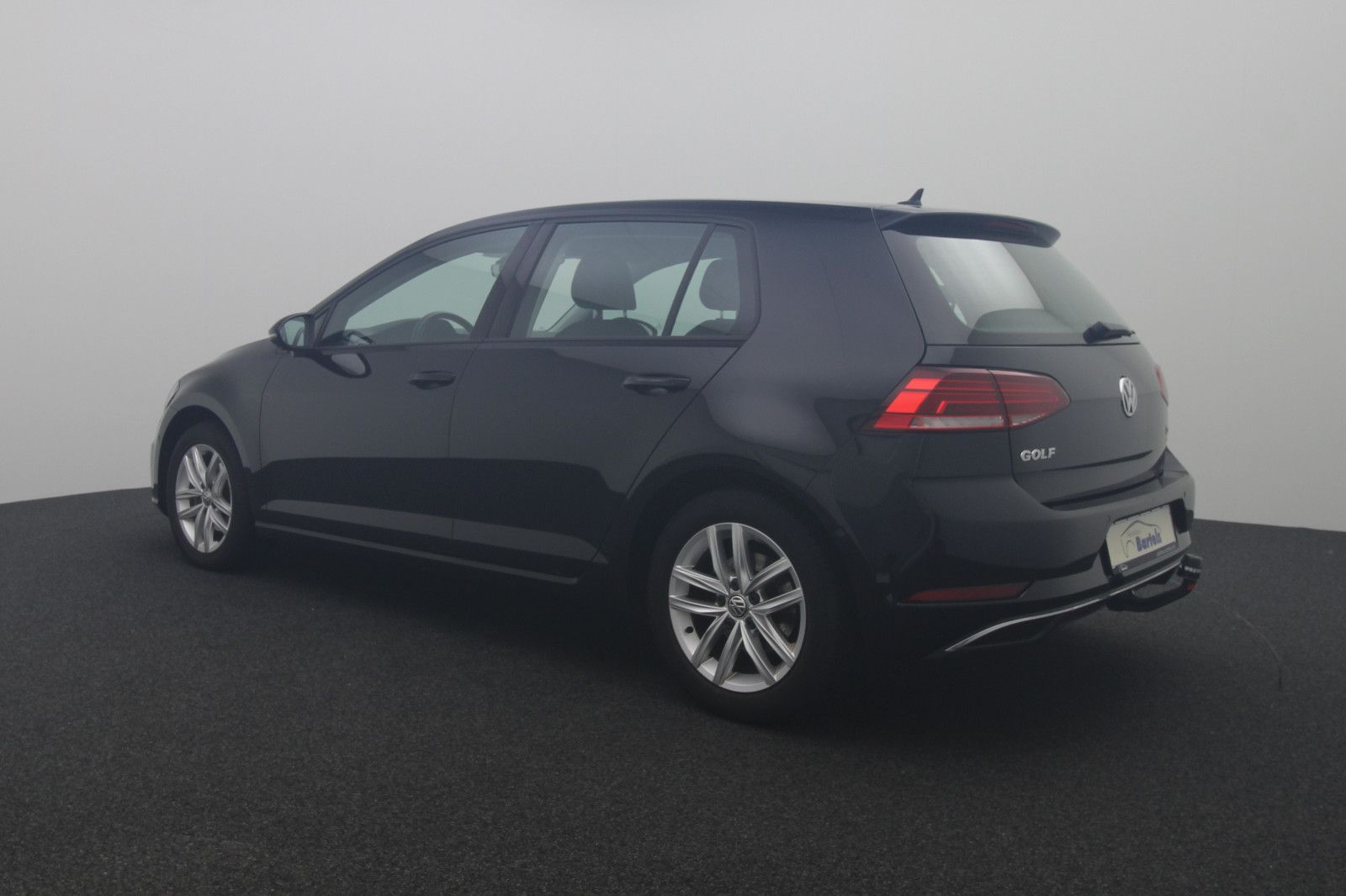 Fahrzeugabbildung Volkswagen Golf VII Lim. 1.4 Comfortline Standheizung AHK
