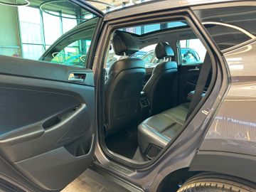 Hyundai Tucson Premium 4WD *Kamera*Leder*Sitzh*