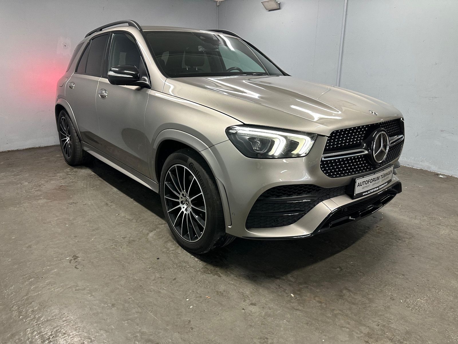 Fahrzeugabbildung Mercedes-Benz GLE 400 d 4M *AMG-LINE*NIGHT*DISTRO*BURM*AIRMAT*