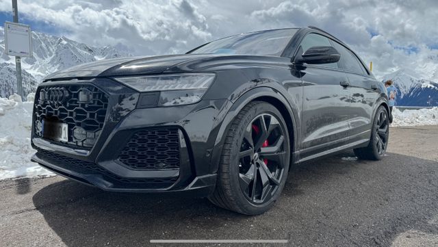 AUDI RSQ8 TFSI quattro tiptronic Voll MTM 810 PS