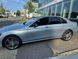 Mercedes-Benz E350d VOLL Luftfahrwerk HUD MEMORY SITZBELÜFTUNG - Mercedes-Benz E 350 Gebrauchtwagen in Berlin