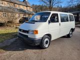 Volkswagen T4 TDI 9-Sitzer nur 172000Km grüne Plakette TüV - Volkswagen T4: 1.9