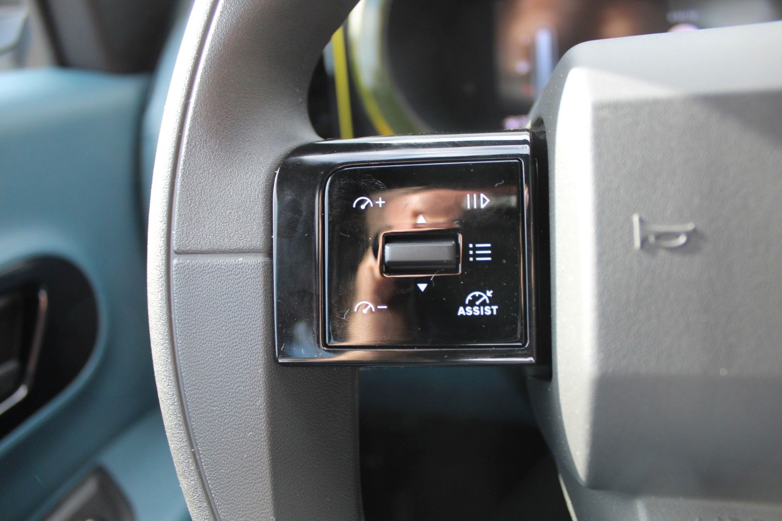Fahrzeugabbildung Fiat Grande Panda Icon*48V*CarPlay, PDC*Klima*LED
