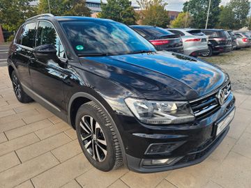 Volkswagen Tiguan - 2