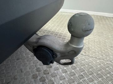 Fahrzeugverkauf 32 Skoda Kodiaq 1.5 TSI AHK 7-Sitze Matrix Navi