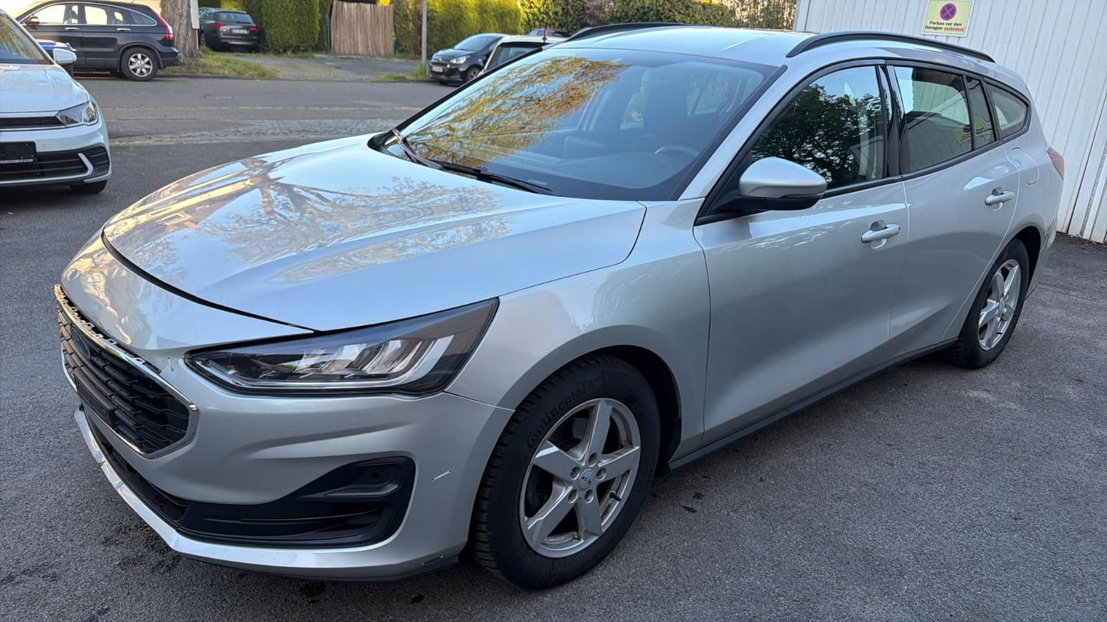 Ford Focus Turnier 1.5 TDCi Cool & Connect Automatik