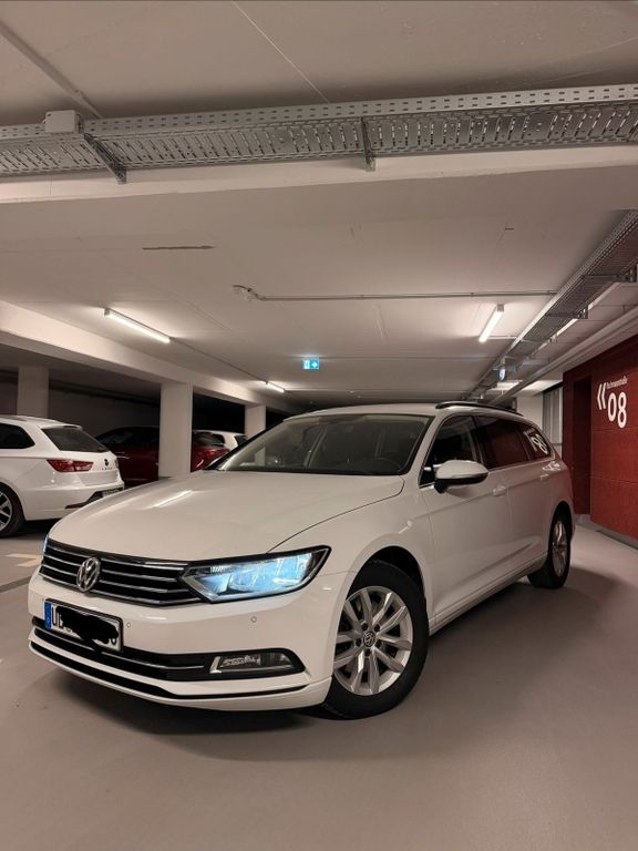 Image of Volkswagen Passat Variant