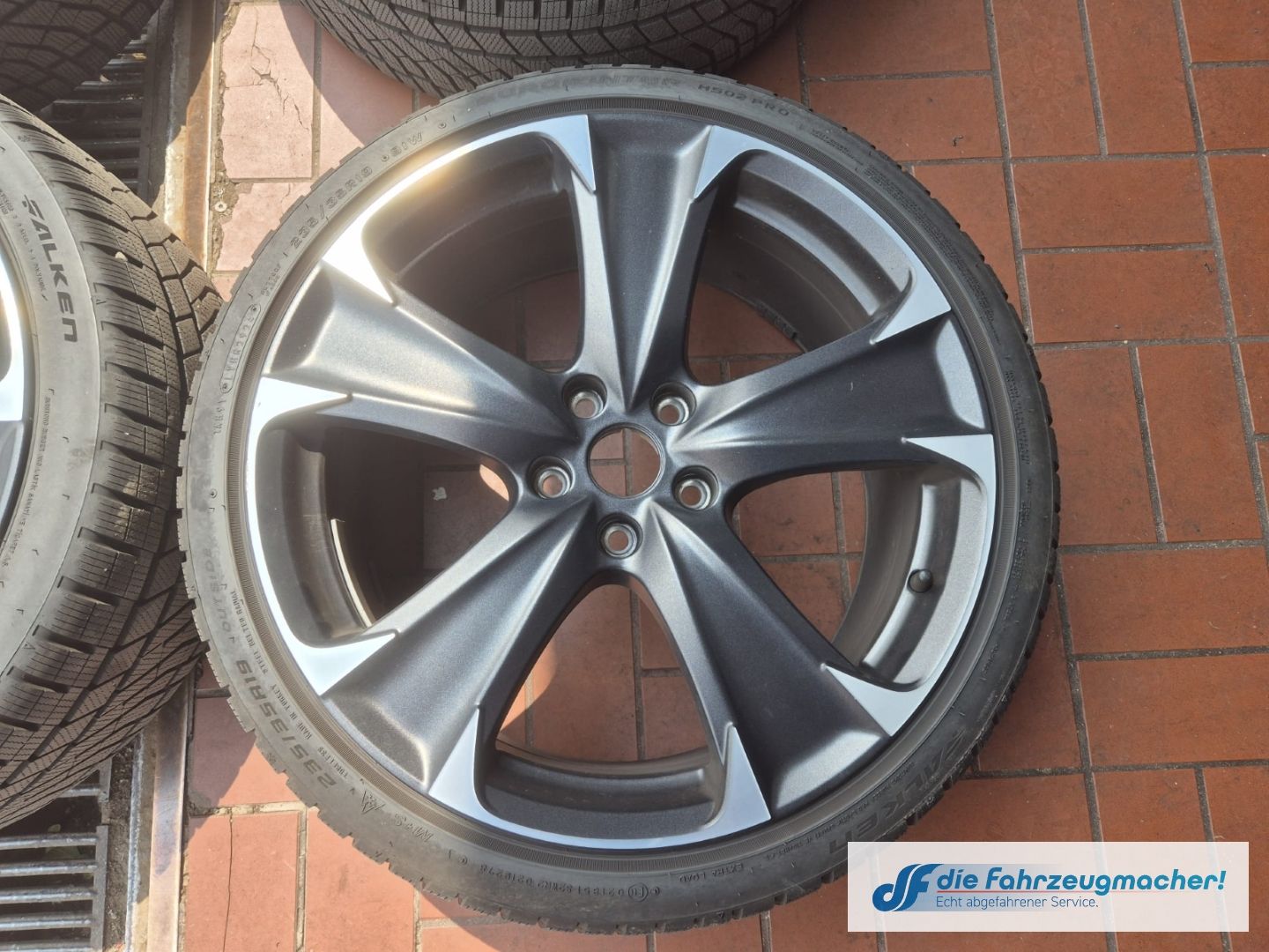 Fahrzeugabbildung SEAT Leon CUPRA Sportstourer VZ 4Drive 2.0 TSI LED Na