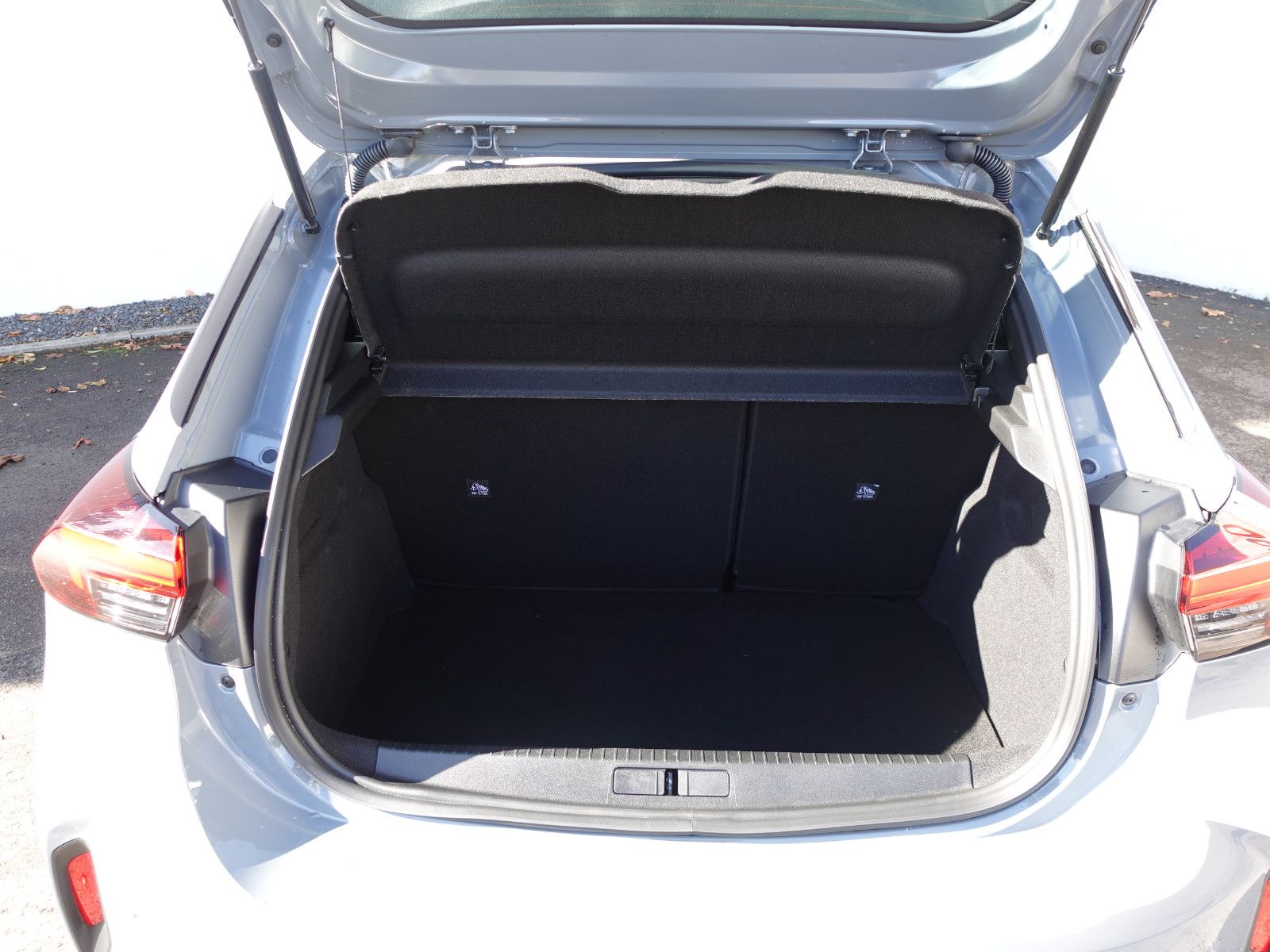 Fahrzeugabbildung Opel Corsa 1.2 Turbo GS Automatik Allwetter,LED,SHZ