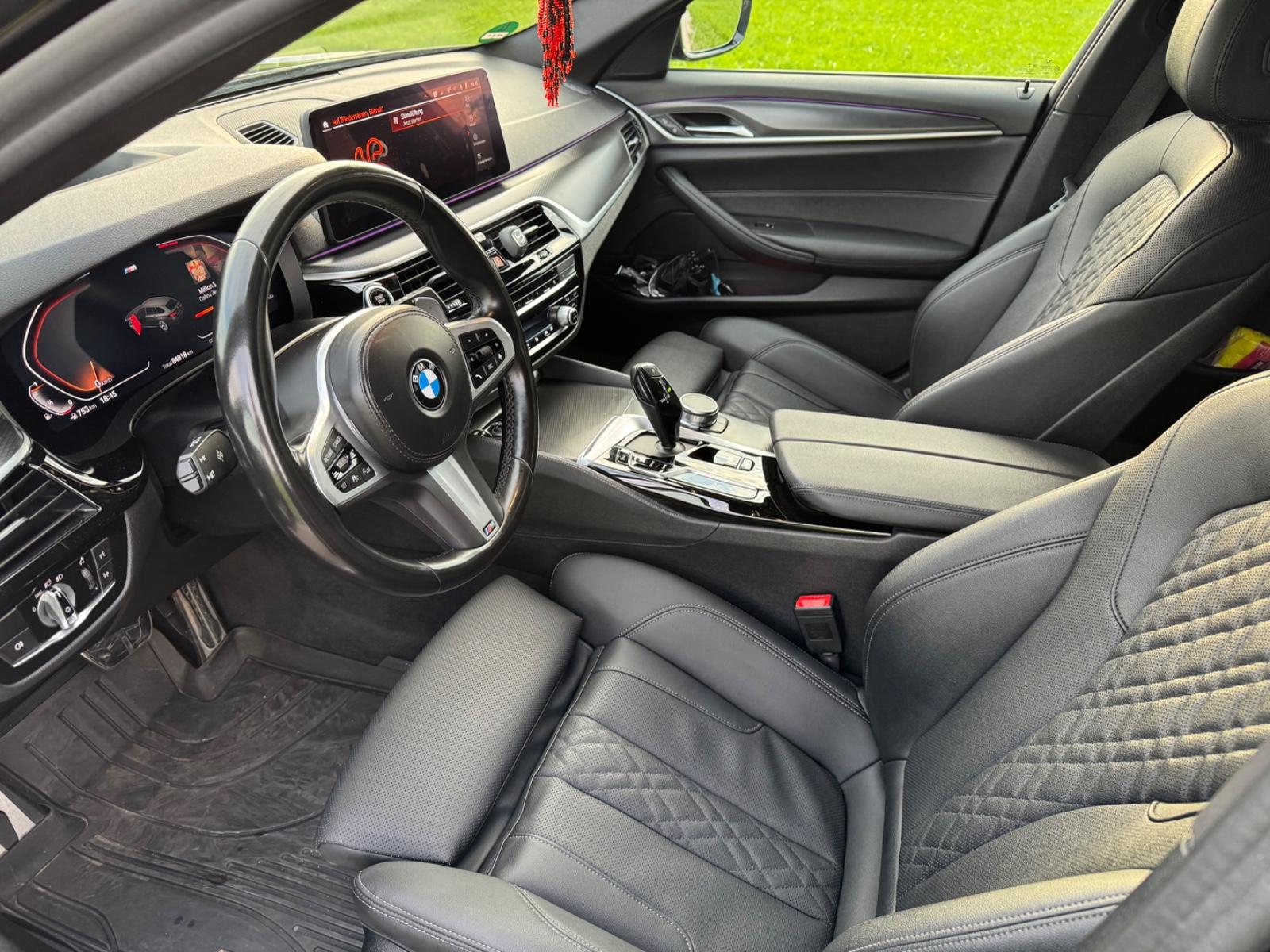 BMW 530 i Touring A -, миниатюра 13