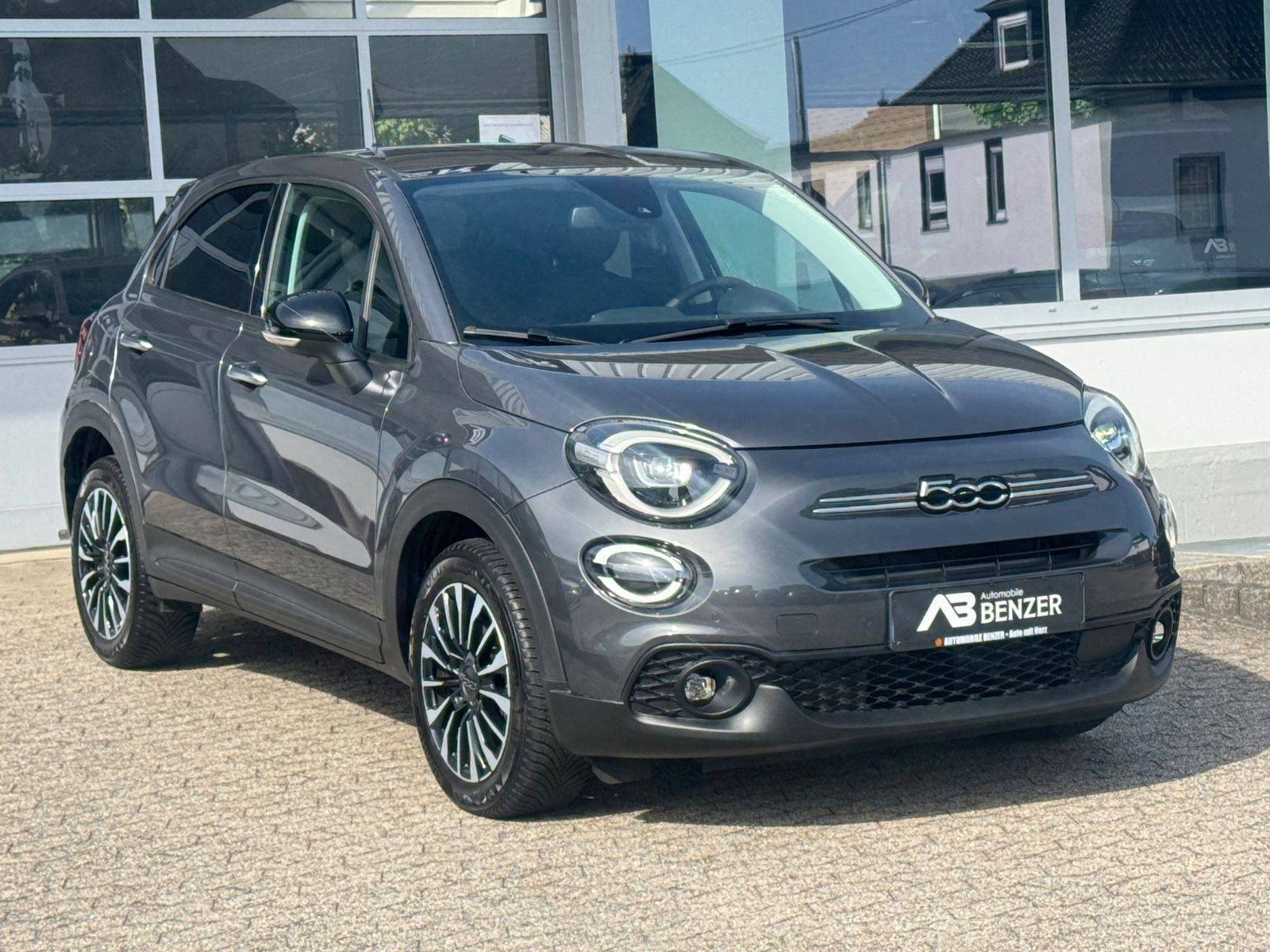 Fahrzeugabbildung Fiat 500X Lounge/LED/R-Cam/KlimaAuto/PDC/