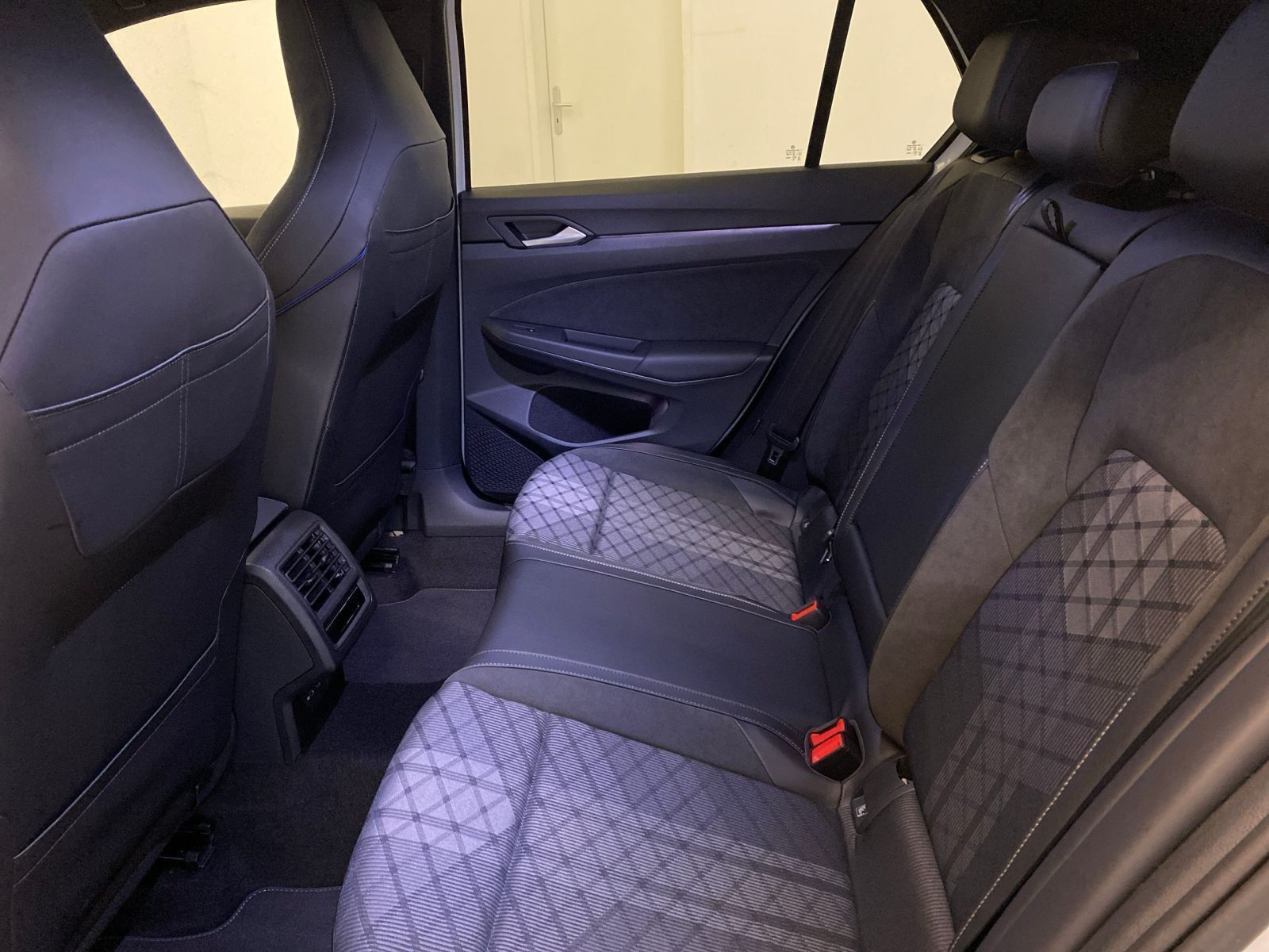 Volkswagen Golf - Bild 11