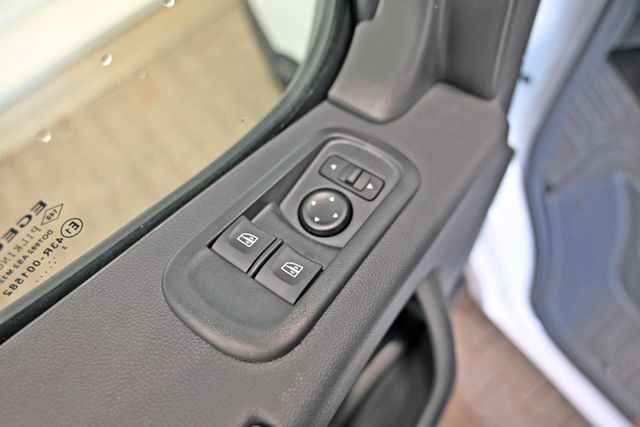 Fahrzeugabbildung Renault Master dCi 150 PS L2H2 Kasten Komfort #23T196