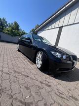 BMW 325d touring - - BMW 325 aus 2008: 325d