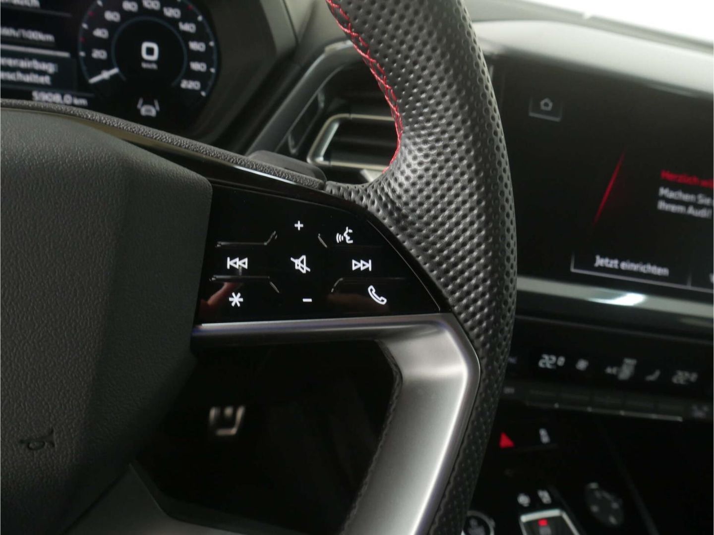 Audi Q4 e-tron - Bild 18