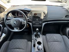 Fahrzeugabbildung Megane IV Grandtour Limited Deluxe 1.5 BLUE dCi