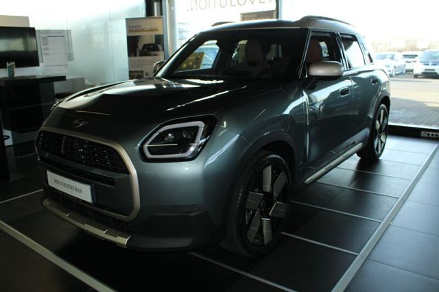 MINI Cooper C Countryman