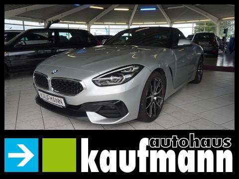 BMW Z4 SDRIVE 20I LED SHZ 19 TEMPOMAT PDC LEDER KLIM