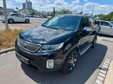 Kia Sorento Platinum Edition 4WD/Navi/Pano/Kam/AHK - gebrauchte Kia Sorento aus dem Jahr 2015