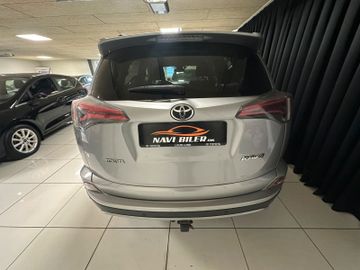 Toyota RAV 4 - 12