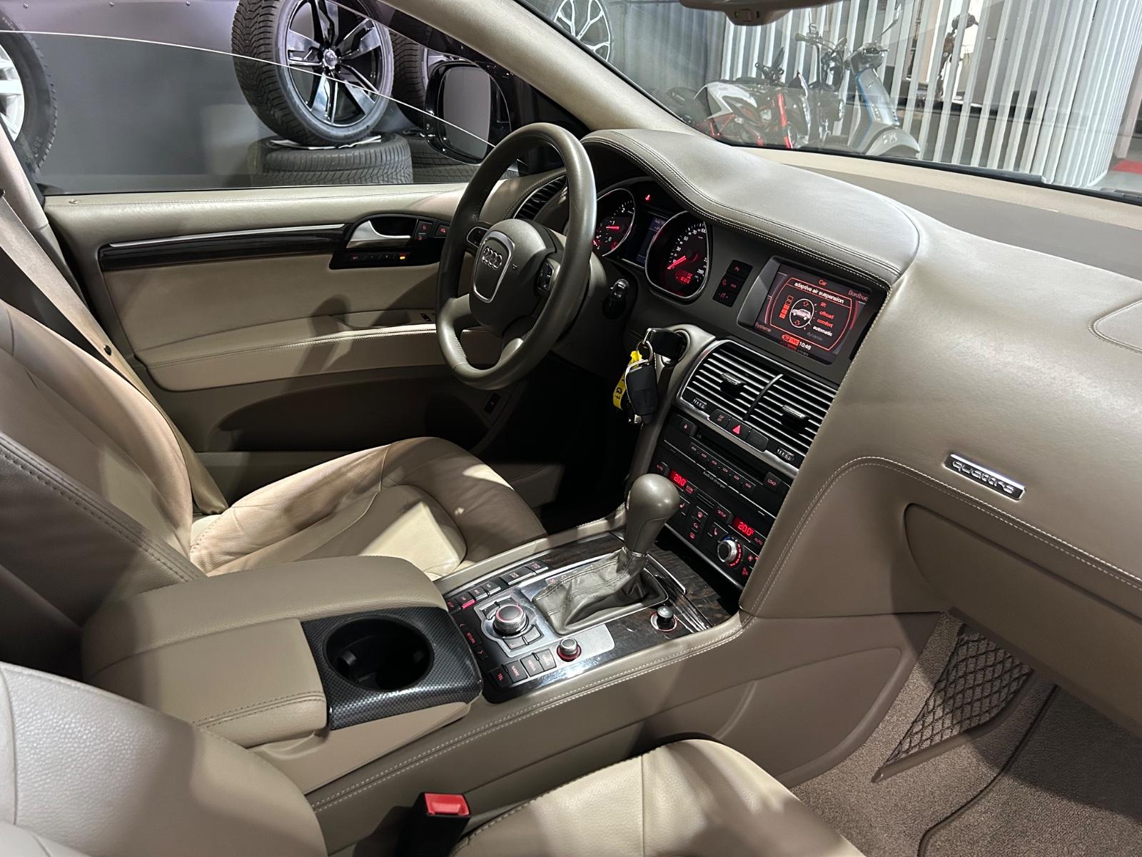 Audi Q7 4.2 TDI V8 quattro S line | 326 ch | BVA | 4 places individuelles | Cuir beige | Suspension pneumatique | GPS | Accès sans clé