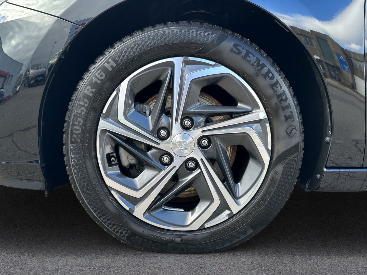 Fahrzeugabbildung Hyundai i30cw DCT Automatik +KLIMA + SITZHEIZUNG + TEMPO