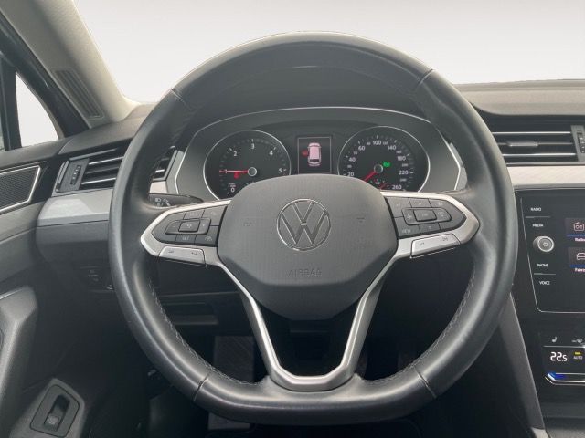 Volkswagen Passat Variant - Bild 12