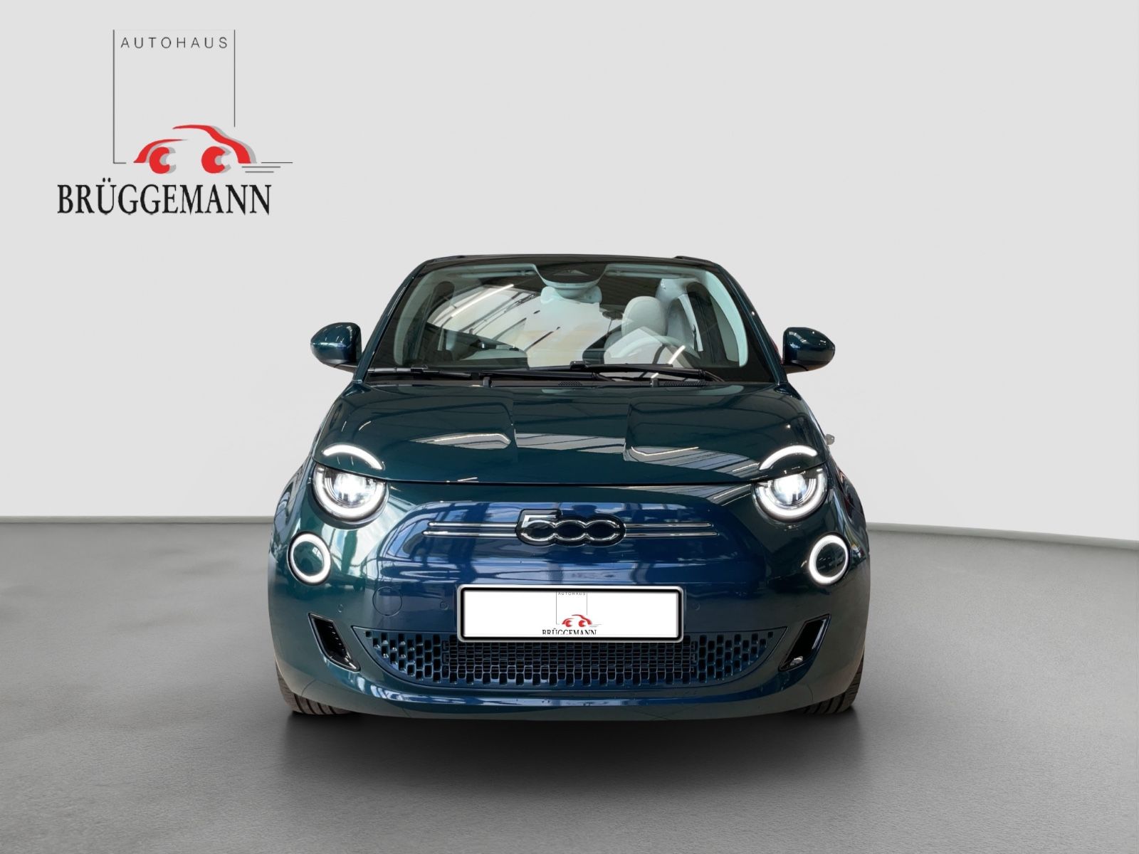 Fahrzeugabbildung Fiat 500e La Prima Cabrio 42 kWh