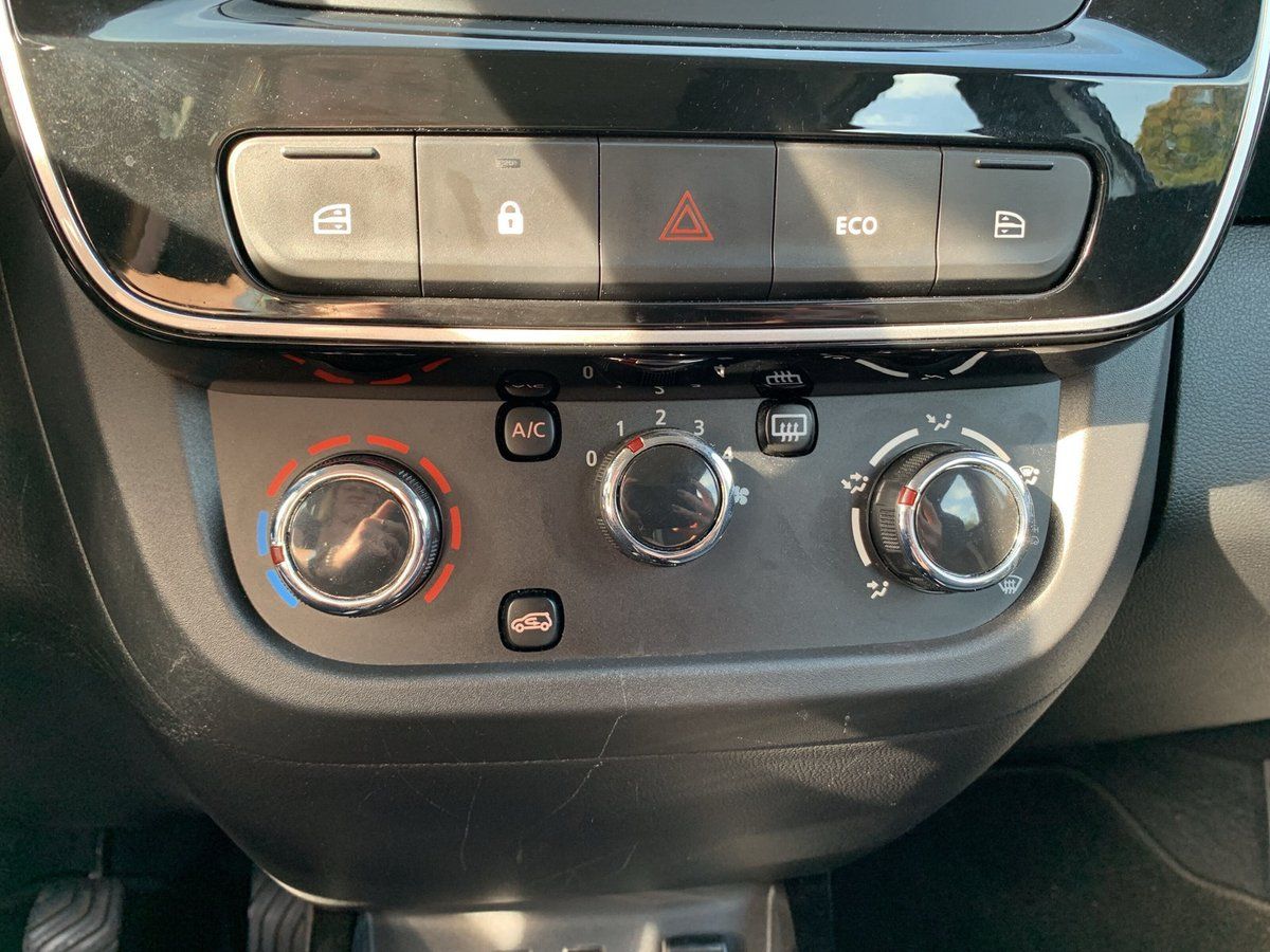 Dacia Spring - Bild 18