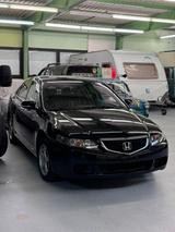 Honda Accord 2.0 i-VTEC | Schalter | Gepfl... - Honda Accord: V
