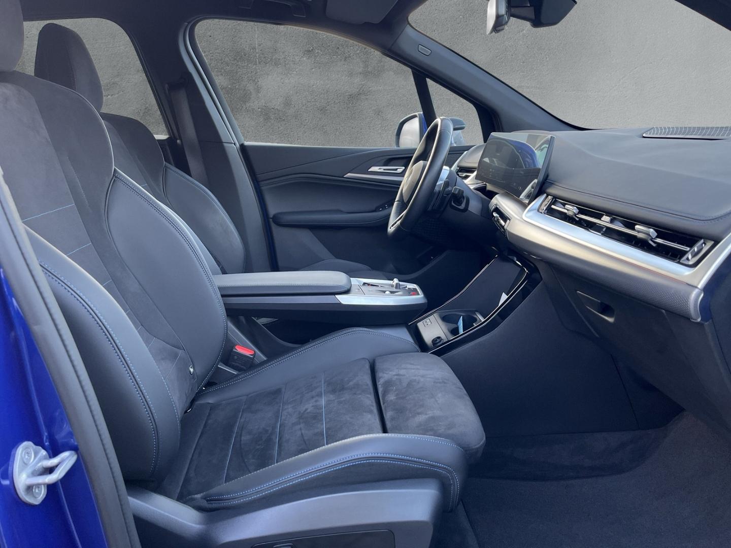 BMW 223 Active Tourer xDRIVE M SPORT AUTOMATIK NAVI 