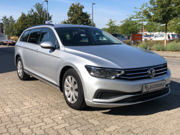 Volkswagen Passat Variant - 9
