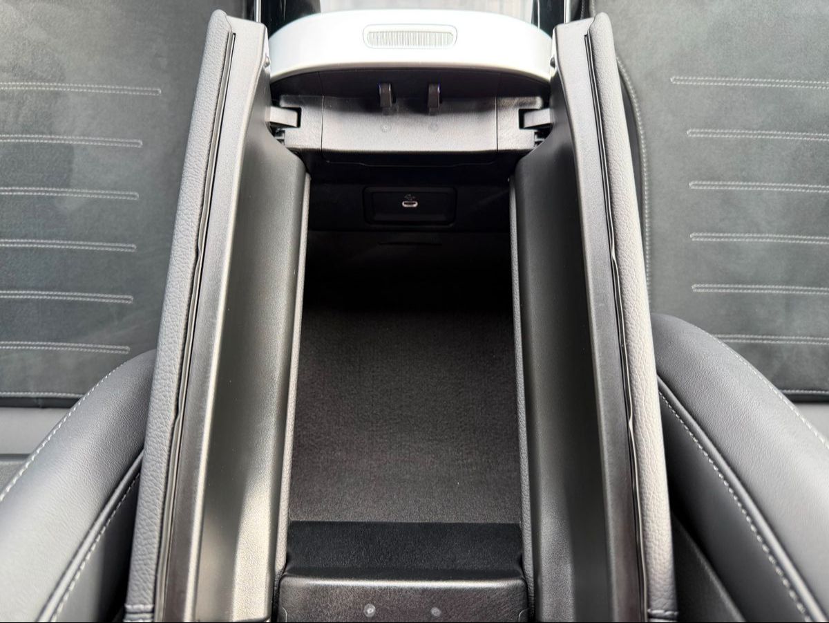 Fahrzeugabbildung Mercedes-Benz C 220 T d 4M AMG Night+AHK+Ambiente+TOTW+Winterp