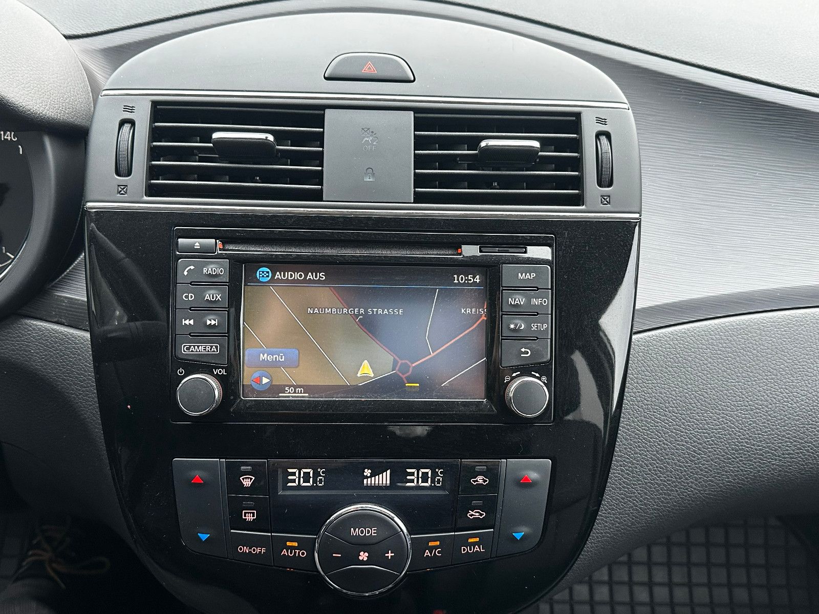 Fahrzeugabbildung Nissan Pulsar Tekna