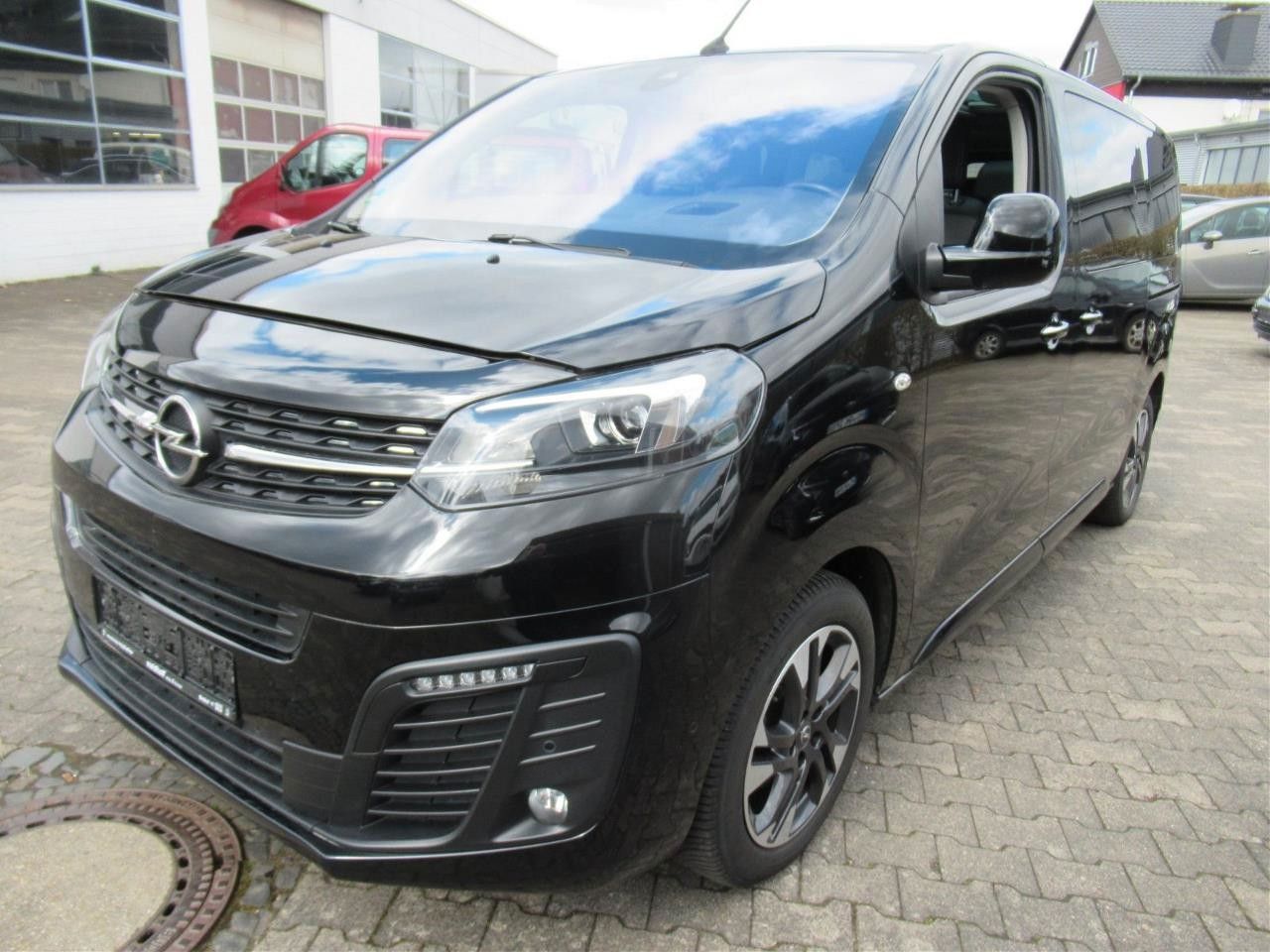 Fahrzeugabbildung Opel Zafira Life Tourer 2.0D "M" NAVI/LED/KAMERA/AHK