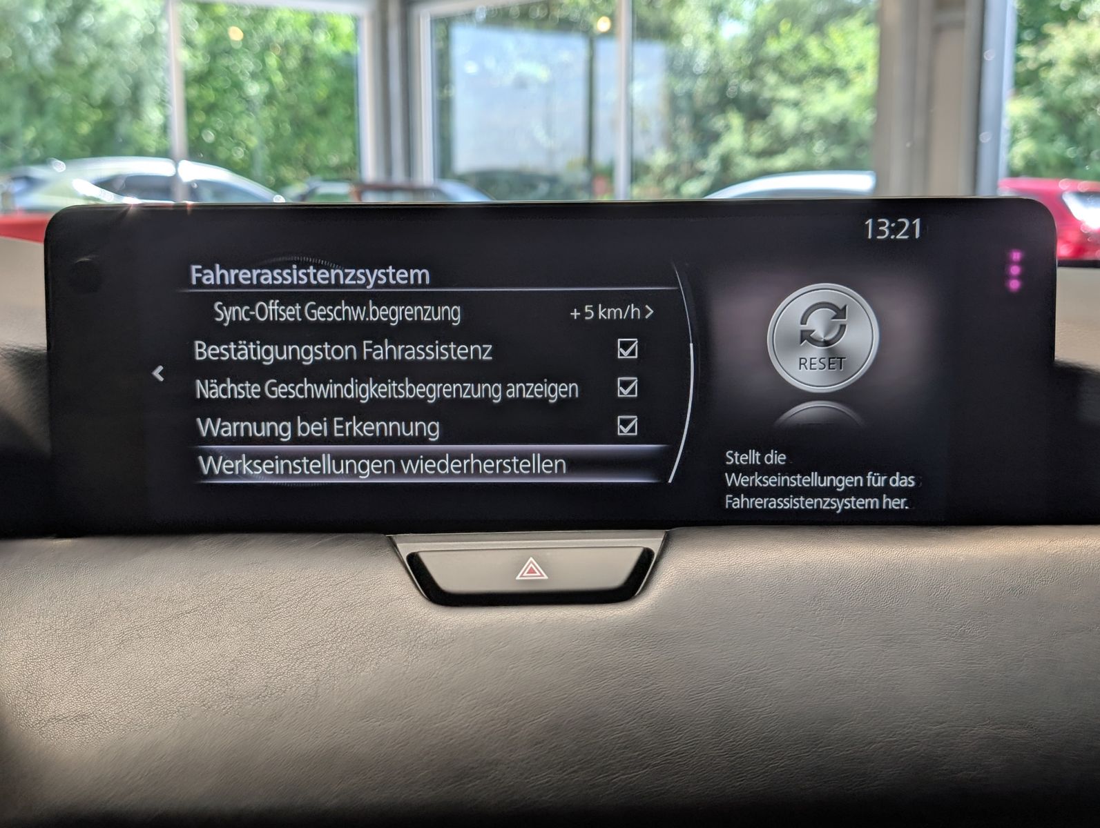 Fahrzeugabbildung Mazda CX-60 2.5L e-SKYACTIV PHEV 327 Homura+ Pano Bose