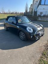 MINI Cabrio Cooper S +220 PS - Vollausstattung  - MINI Cabrio Serie von privat