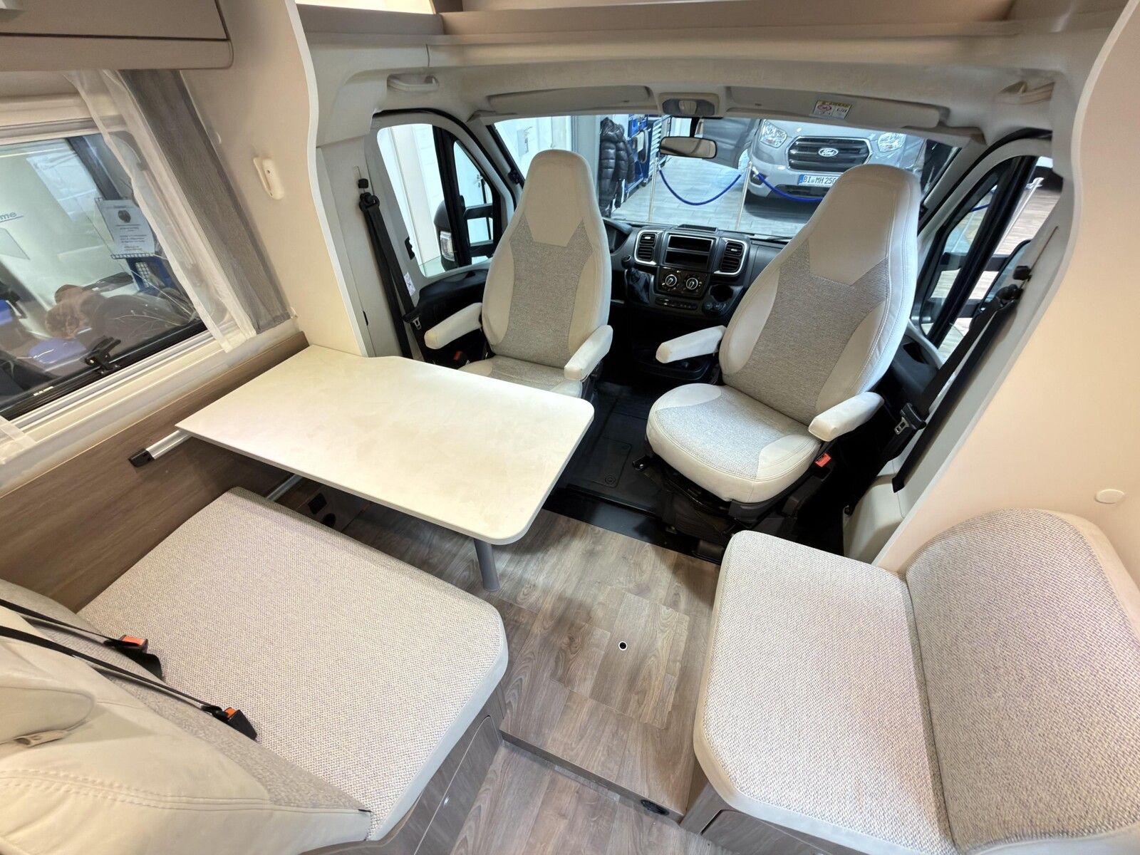 Fahrzeugabbildung Carado T 328 SIE SPAREN ÜBER 6.096