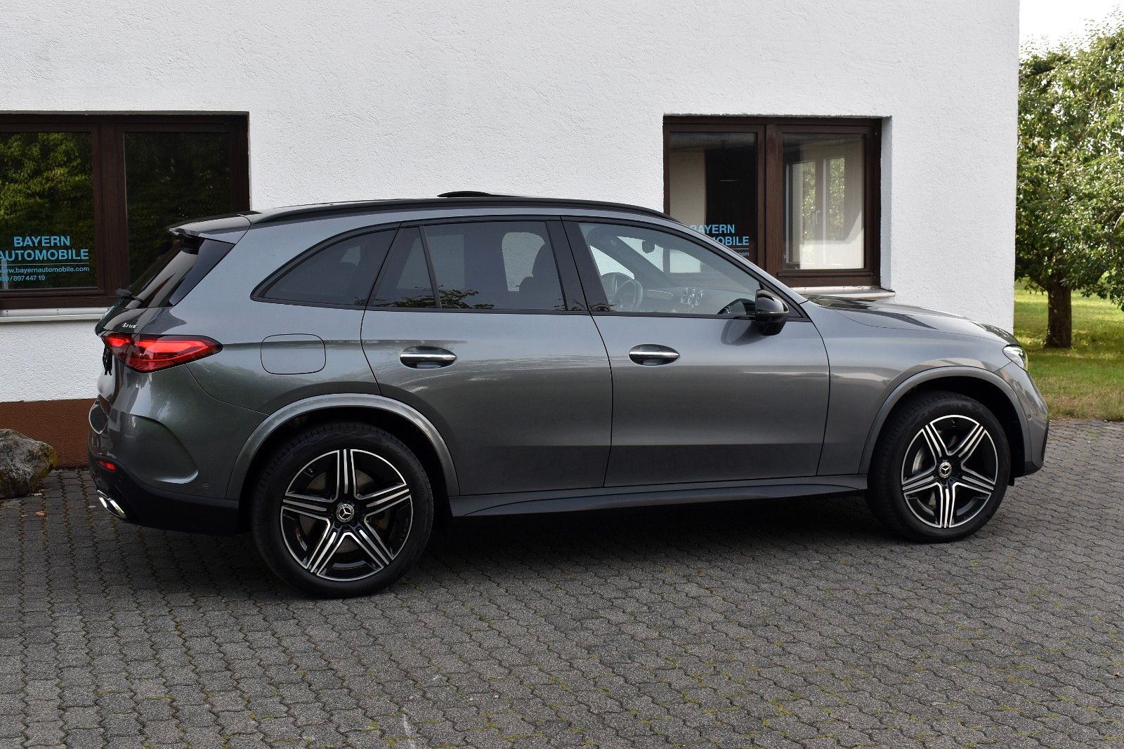 Mercedes-Benz GLC 300 e 4M 2x AMG Night DigiLight Air ACC Bur foto 3